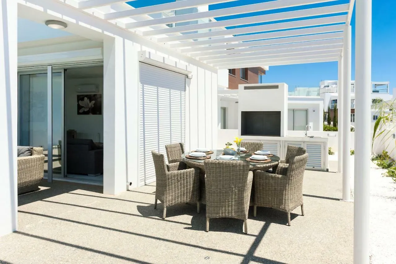 Villa Rubi Αγία Νάπα 0*,  Κύπρος